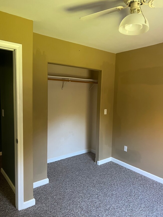 Dormitorio número 3 - 306 Heather Ln Unidad Downstairs