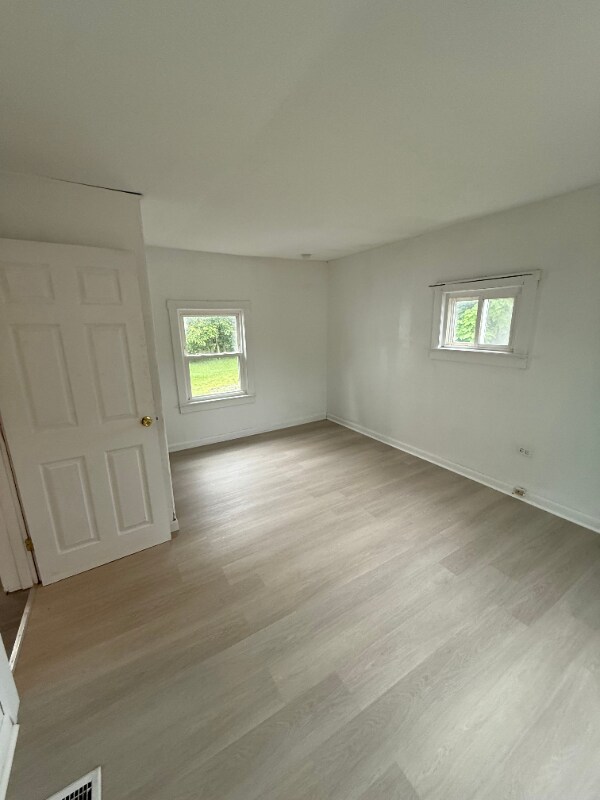 Photo - 10214 Avon Ave