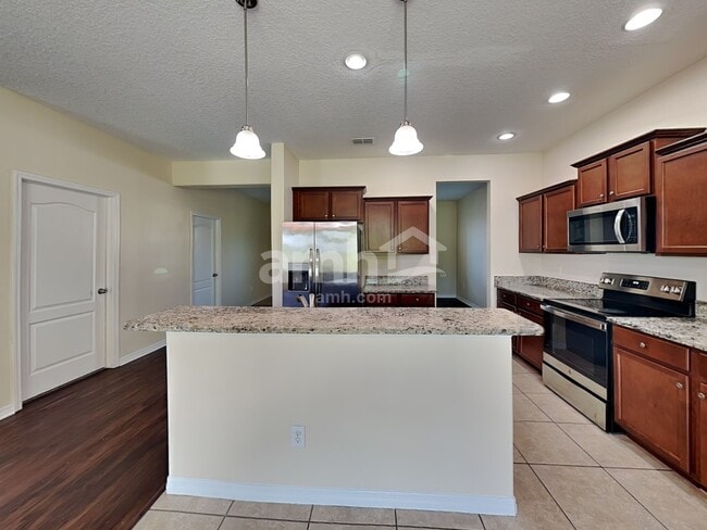 Photo - 513 Vista Ridge Dr