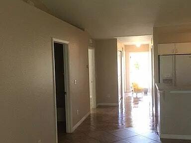 Photo - 104 Trafalgar Pkwy