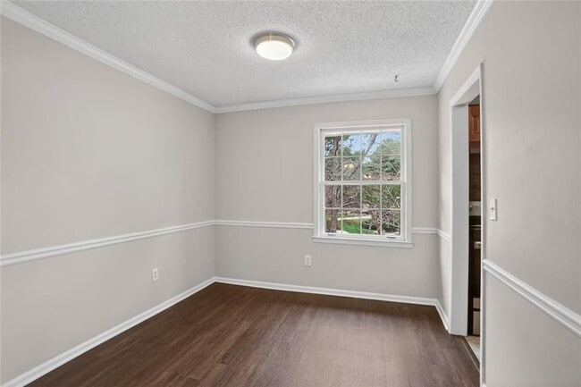 Photo - 53 Monet Ct NW