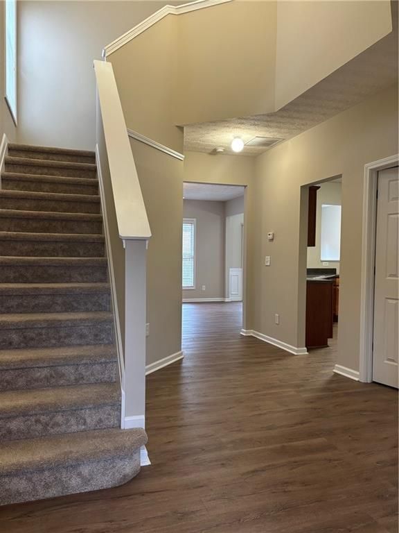 Photo - 303 Barberry Pl