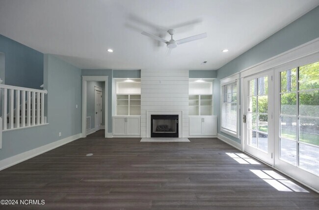 Photo - 7110 Saybrook Dr