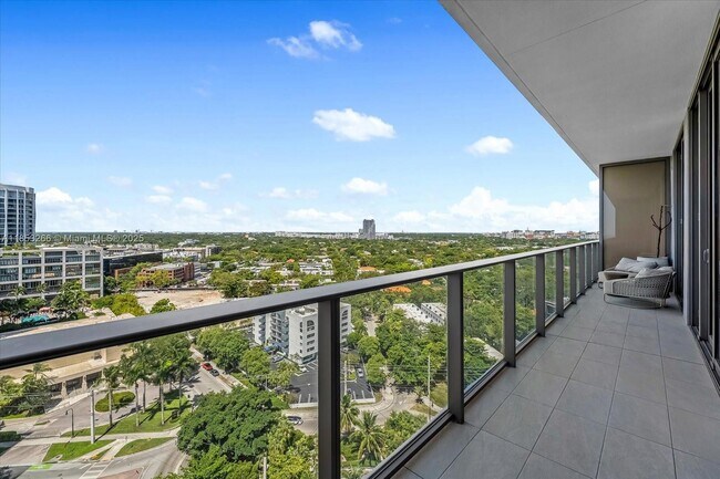 Building Photo - 2678 Tigertail Ave Unit 1503 Rental
