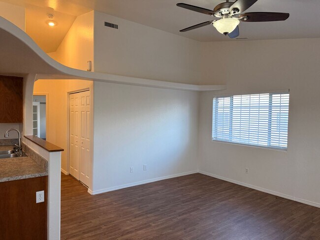 Photo - 9800 E Lakeshore Dr Unit 2