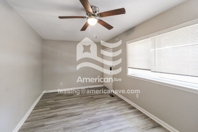 Photo - 114 Garland Terrace