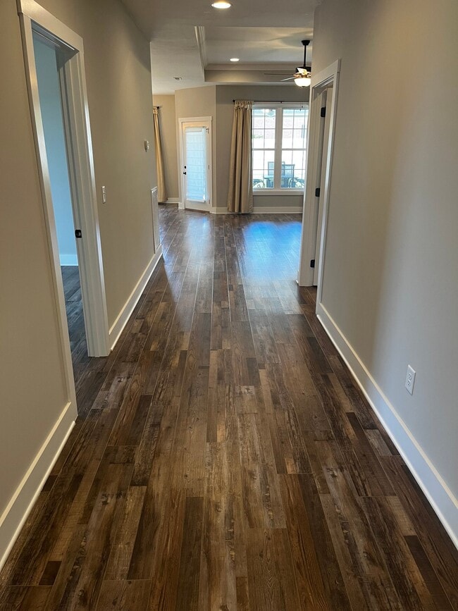 Photo - 1417 Lemongrass Dr