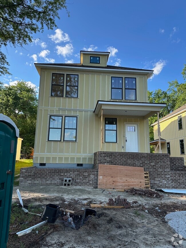 Building Photo - 2516 Richland St Rental