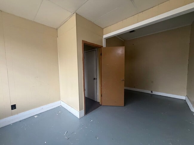 Photo - FOR RENT in LAFAYETTE!