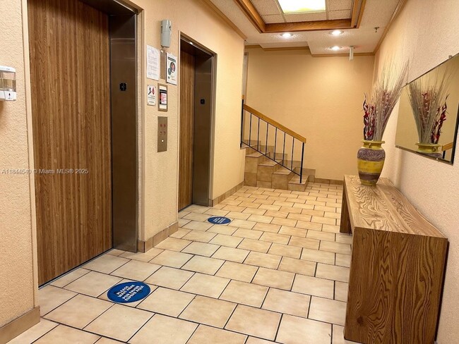 Photo - 20850 San Simeon Way Unit 407-5