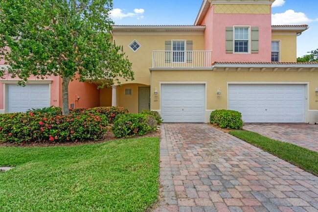 Photo - 16217 Via Solera Cir Unit 105