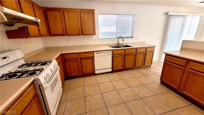 Photo - 5745 W Dewey Dr