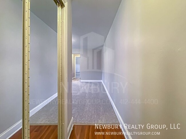 Photo - 104 W Steuben St Unit Apt. 1