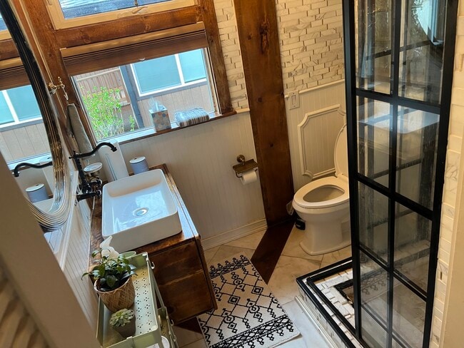 Photo - 6920 NE 27th Ave