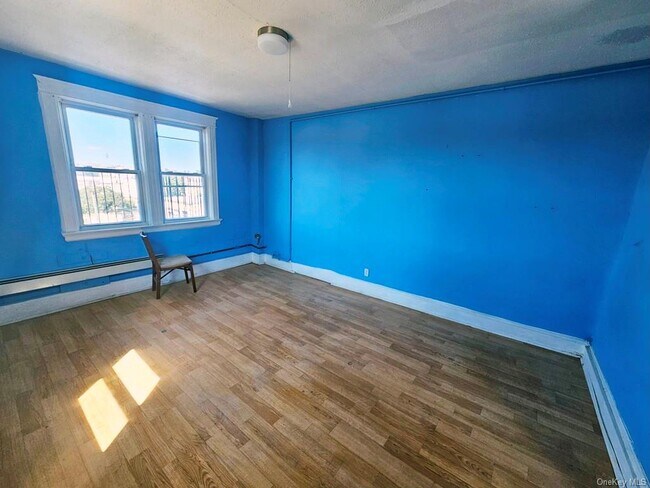 Photo - 36 Martin Pl Unit 3