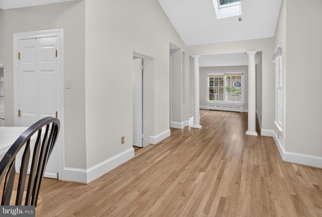 Photo - 4705 Hunt Ave