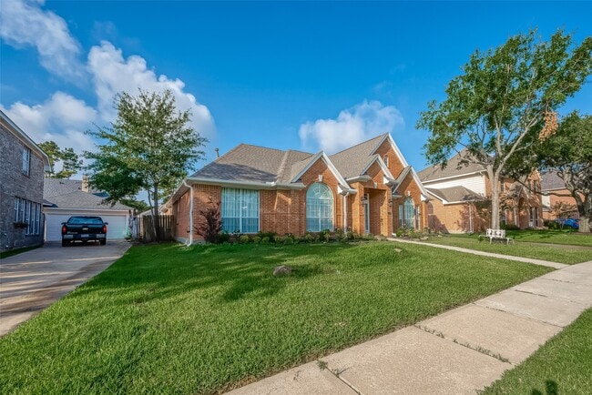 Photo - 20819 Autumn Redwood Ln