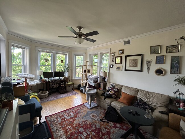 Photo - 2555 W Eastwood Ave Condo Unit 3