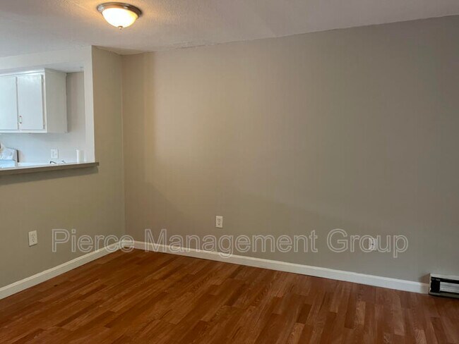 Photo - 15 Wyman St Unit #24