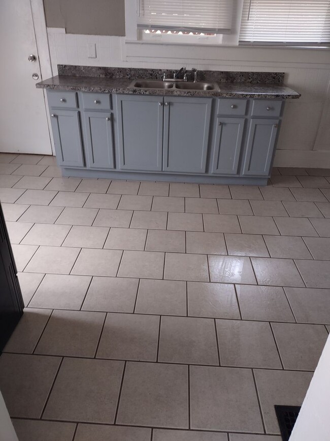 Photo - LIMITED TIME MOVE IN SPECIAL!! FIRST MONTH...