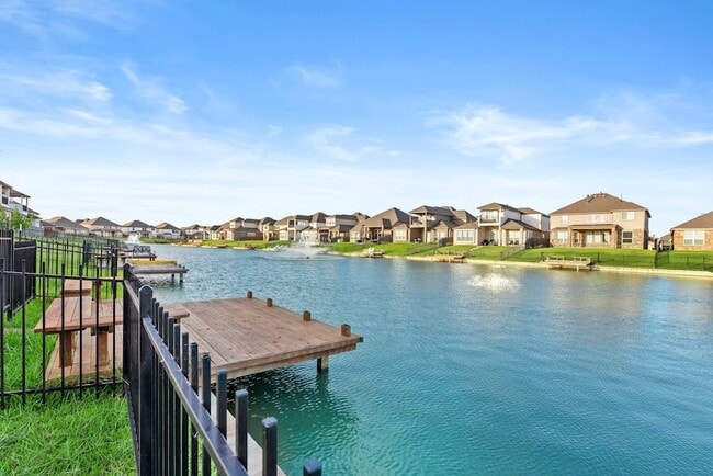 Building Photo - 3506 Lake Bella Megan Dr Rental