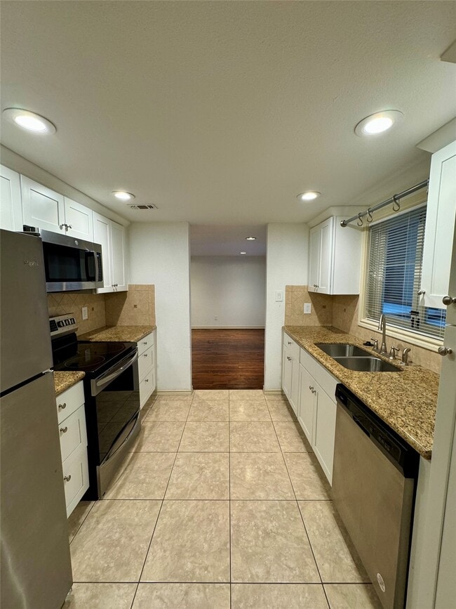 Photo - 2309 The Strand Unit 2A