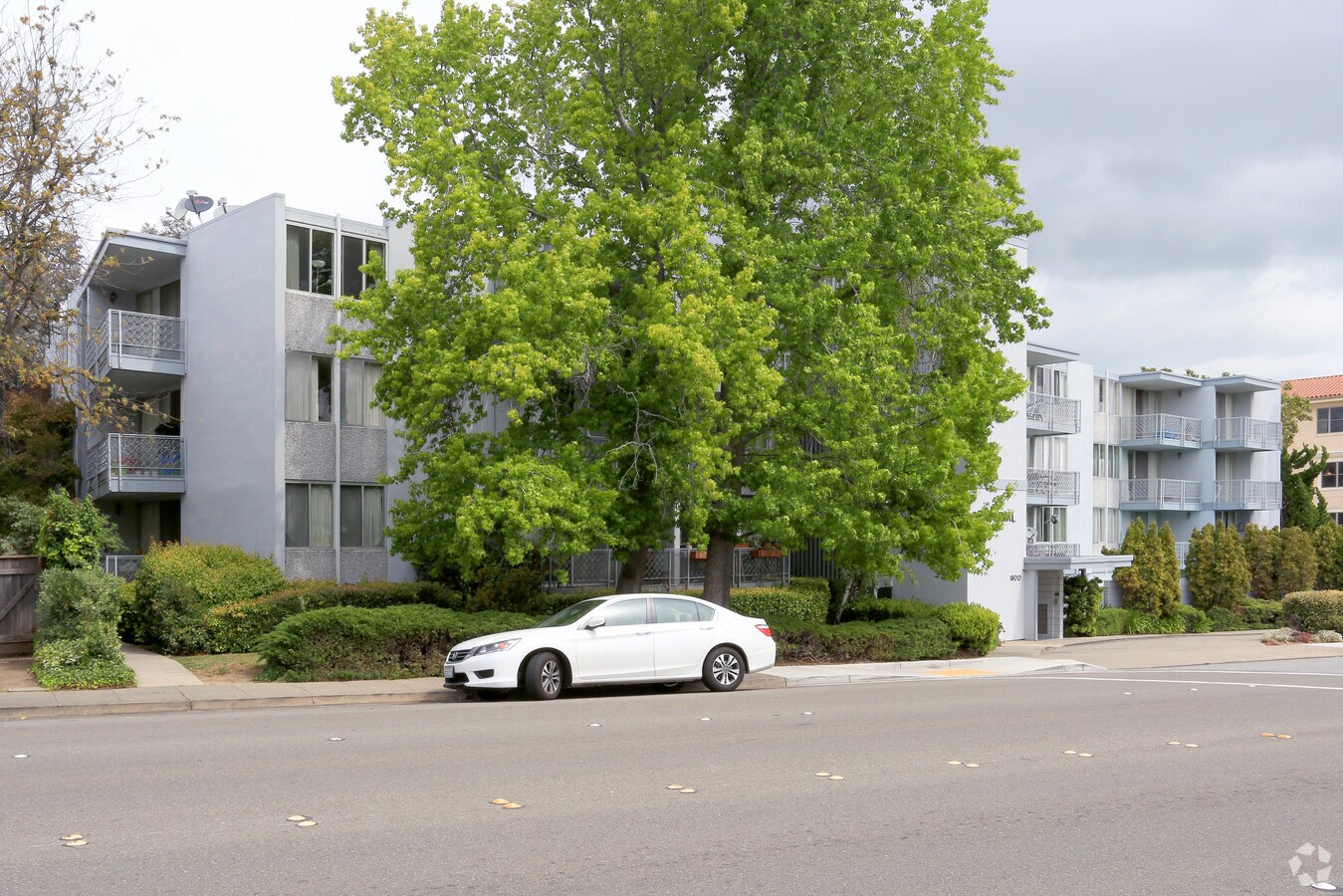 Photo - The Imperial