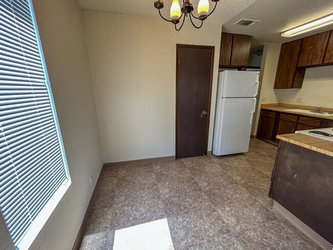 Photo - 951 Jamieson Ct Unidad 02