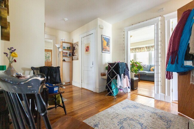 Photo - Brighton 4 Bed / 2 Bath – Spacious Layout – 9/1 Move-In