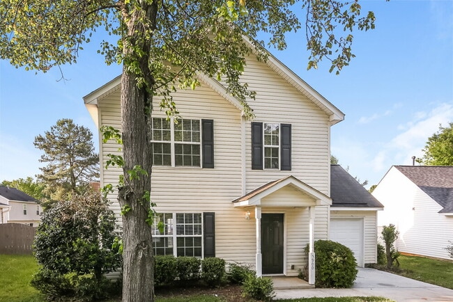 Photo - 5900 Hewitt Dr