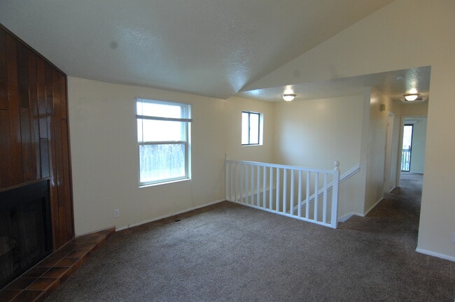 Photo - Great 4 Bedroom Now Available