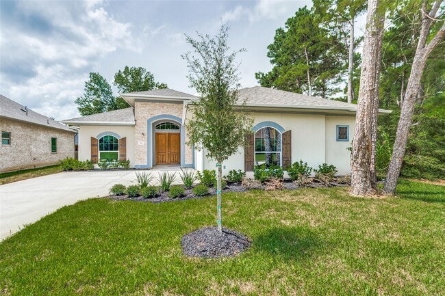 Building Photo - 144 Monterrey Rd W