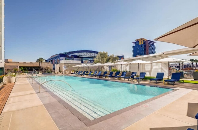 Photo - 222 E Jefferson St Unidad ID1369267P