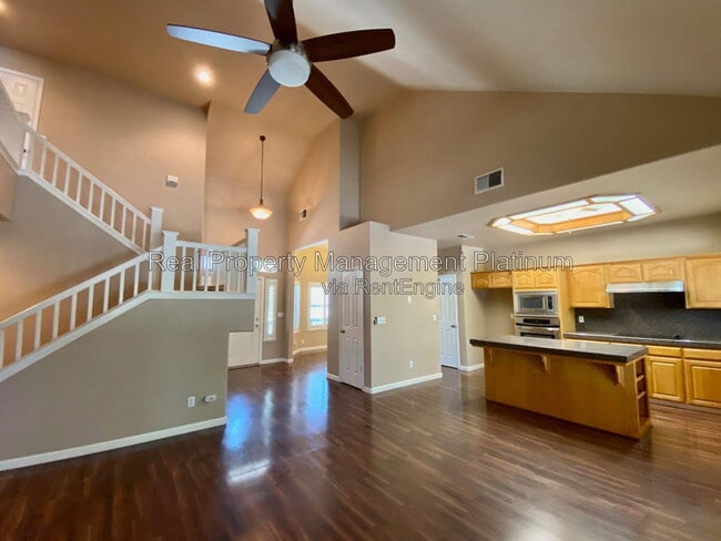 Photo - 7115 N Cecelia Ave