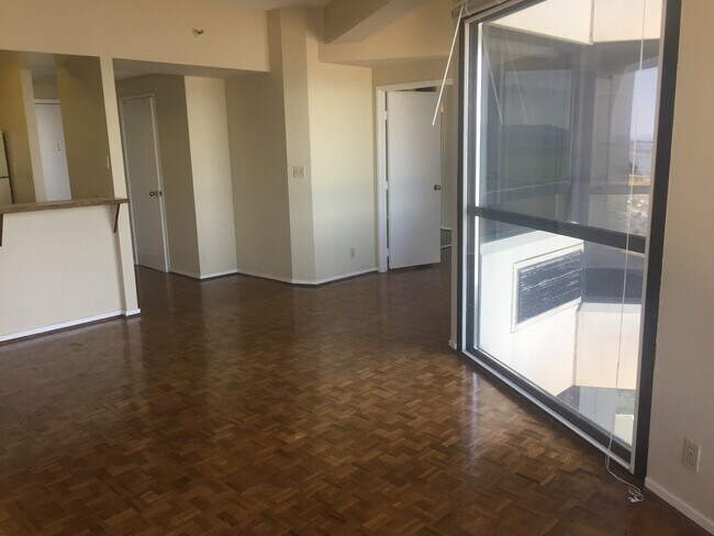 Photo - Enjoy sweeping views of the bay and Golden... Condo Unit 1611