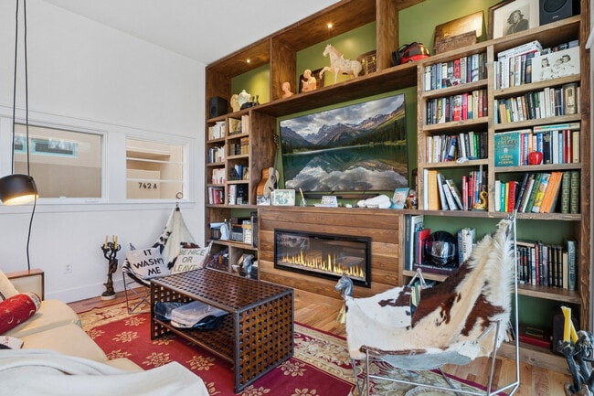 Photo - 742 Tenacity Dr Unit SI ID1604806P
