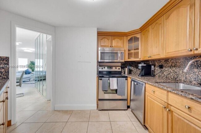 Photo - 999 Brickell Bay Dr Unit 2007