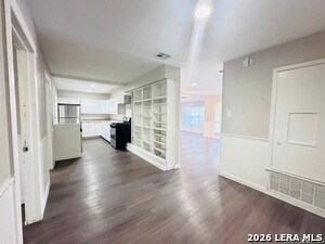 Photo - 10806 Lazy Oaks Dr