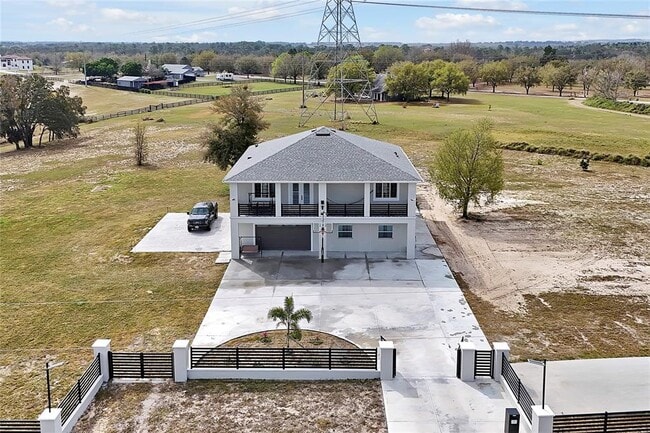 Photo - 17102 Heartwood Loop