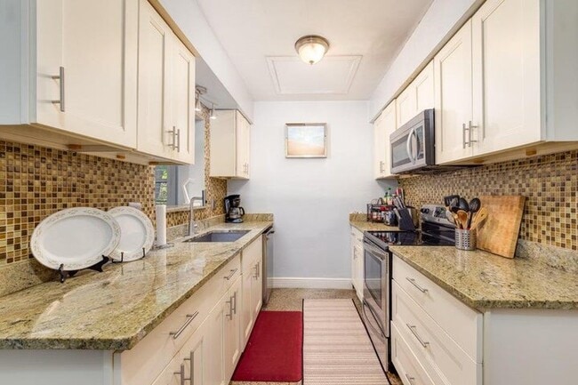 Photo - 145 SE 3rd Ave