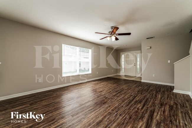 Photo - 6173 Skylarkcrest Dr