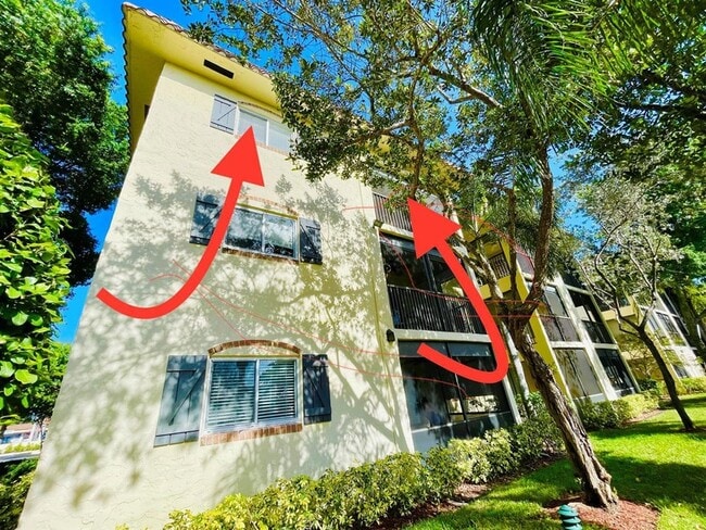 Photo - 257 S Cypress Rd Unidad 442