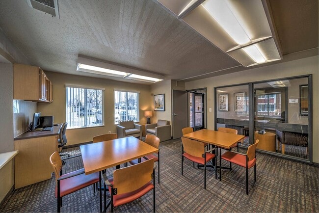 Castlewood Apartments