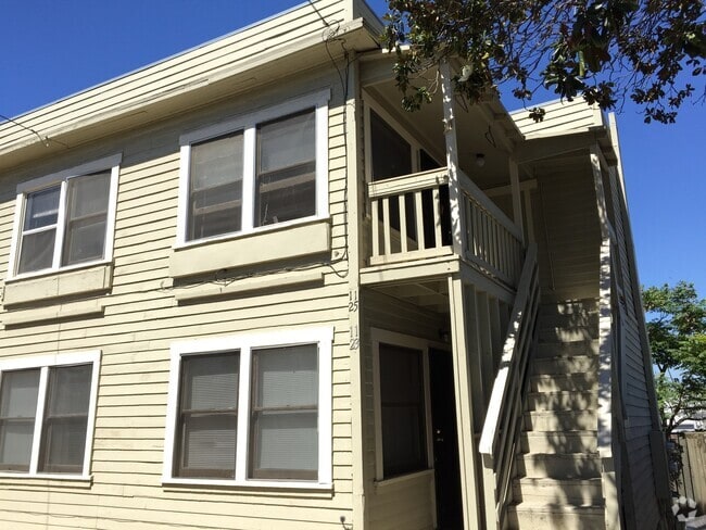 Building Photo - 1125 N Loma Vista Dr Unit 1125 Rental