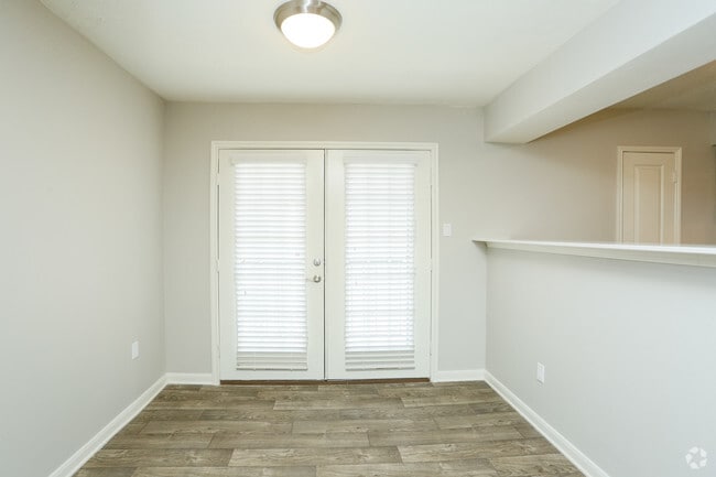 1157SF - 2HAB - Área de comedor - Park Terrace Apartments