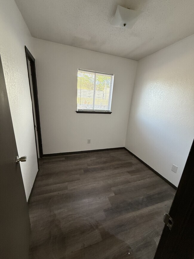 Photo - 6455 Belton Rd