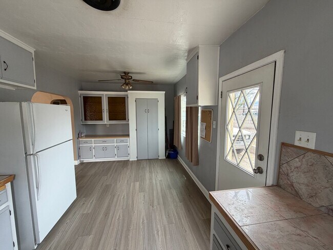 Photo - Charming and spacious Needles home