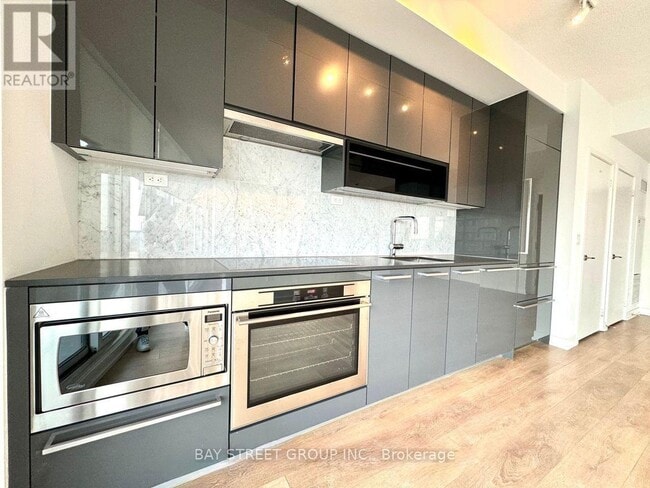 Photo - 117 McMahon Dr Unit 3707