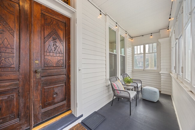 Photo - 501 Elgin Ave