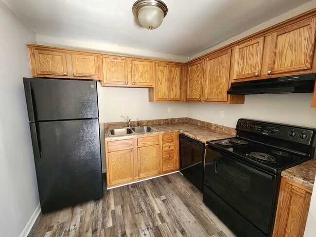 Photo - 1628 1st St NW